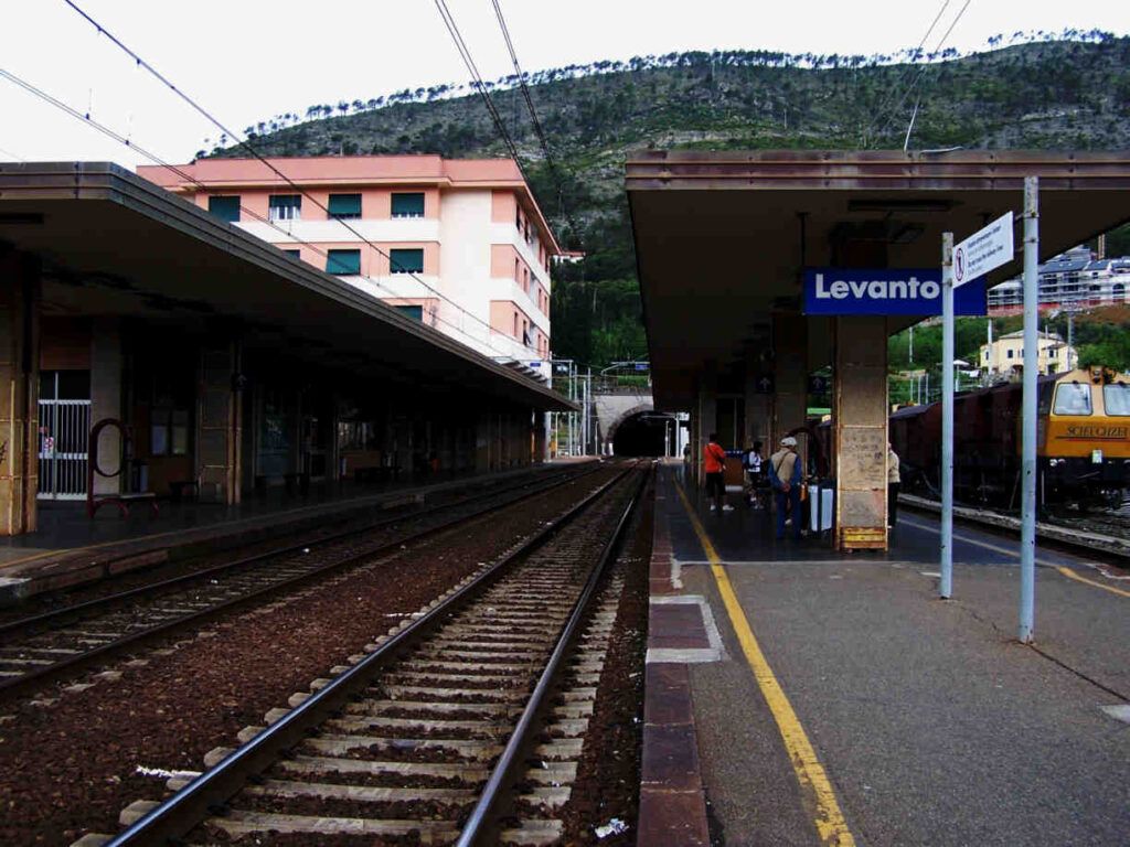 Levanto Train Station Platform